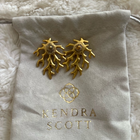 Kendra Scott Earrings - Picture 4 of 7